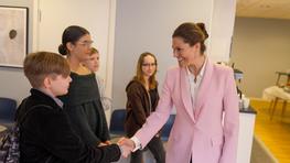 Följ med Kronprinsessan på projektbesök